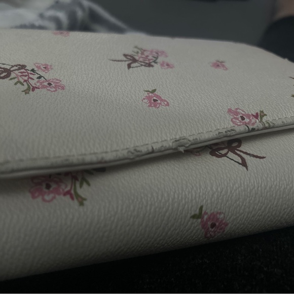 Crossbody bag - Picture 1 of 3